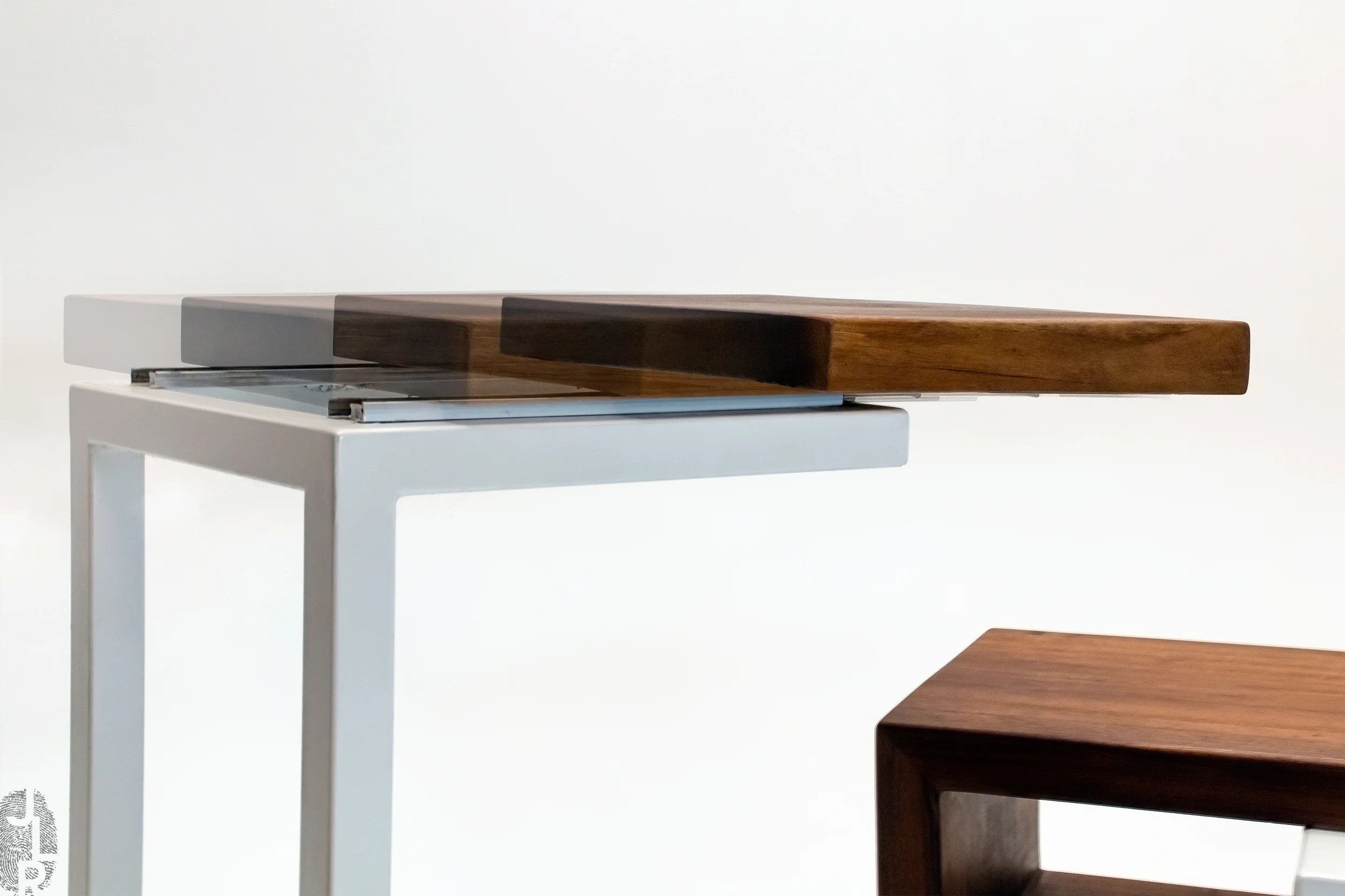 JLR_SHOP.IMG_0-F106_05 copy.jpg