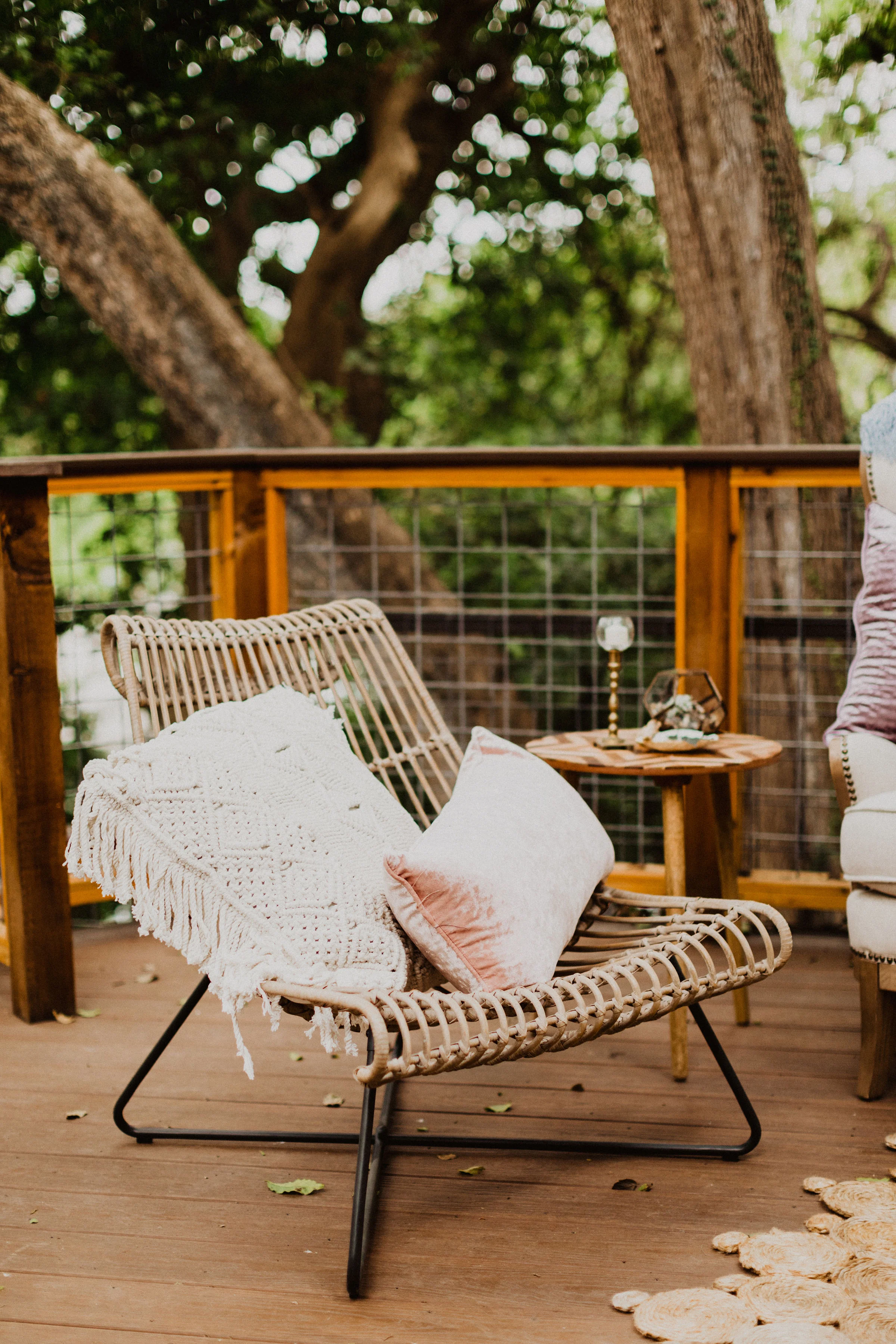 Comal_Haus_Shoot_Ashley_Medrano_Photography-74.jpg
