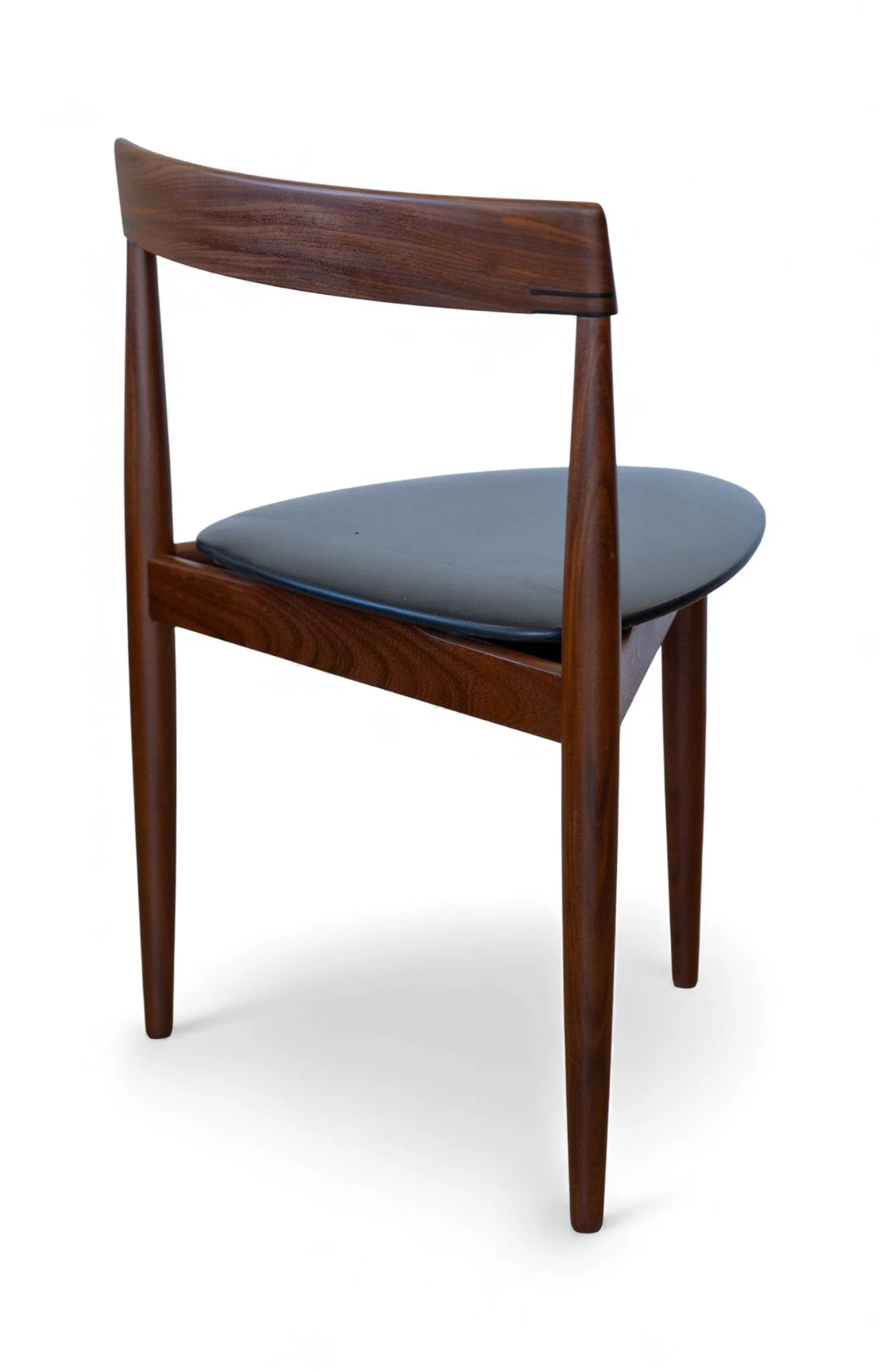 Hans Olsen 3 legged_14.jpg