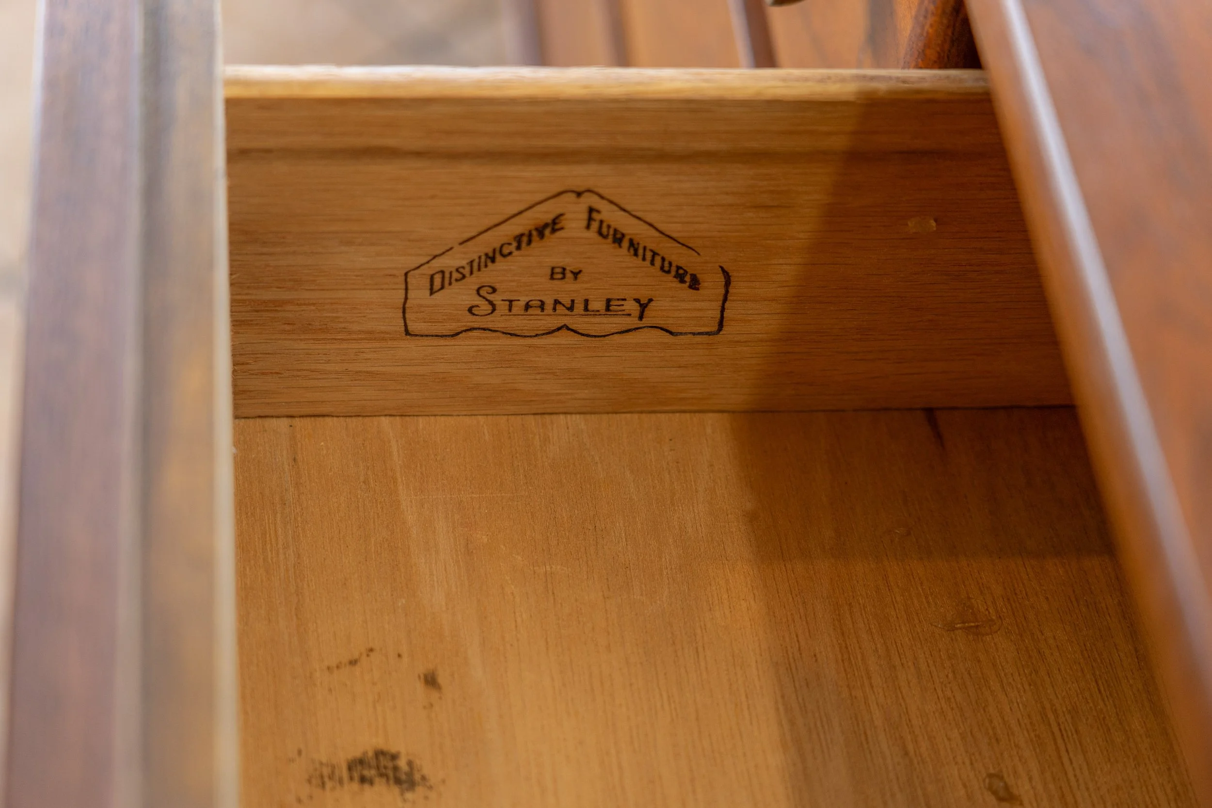 stanley dresser_11.jpg