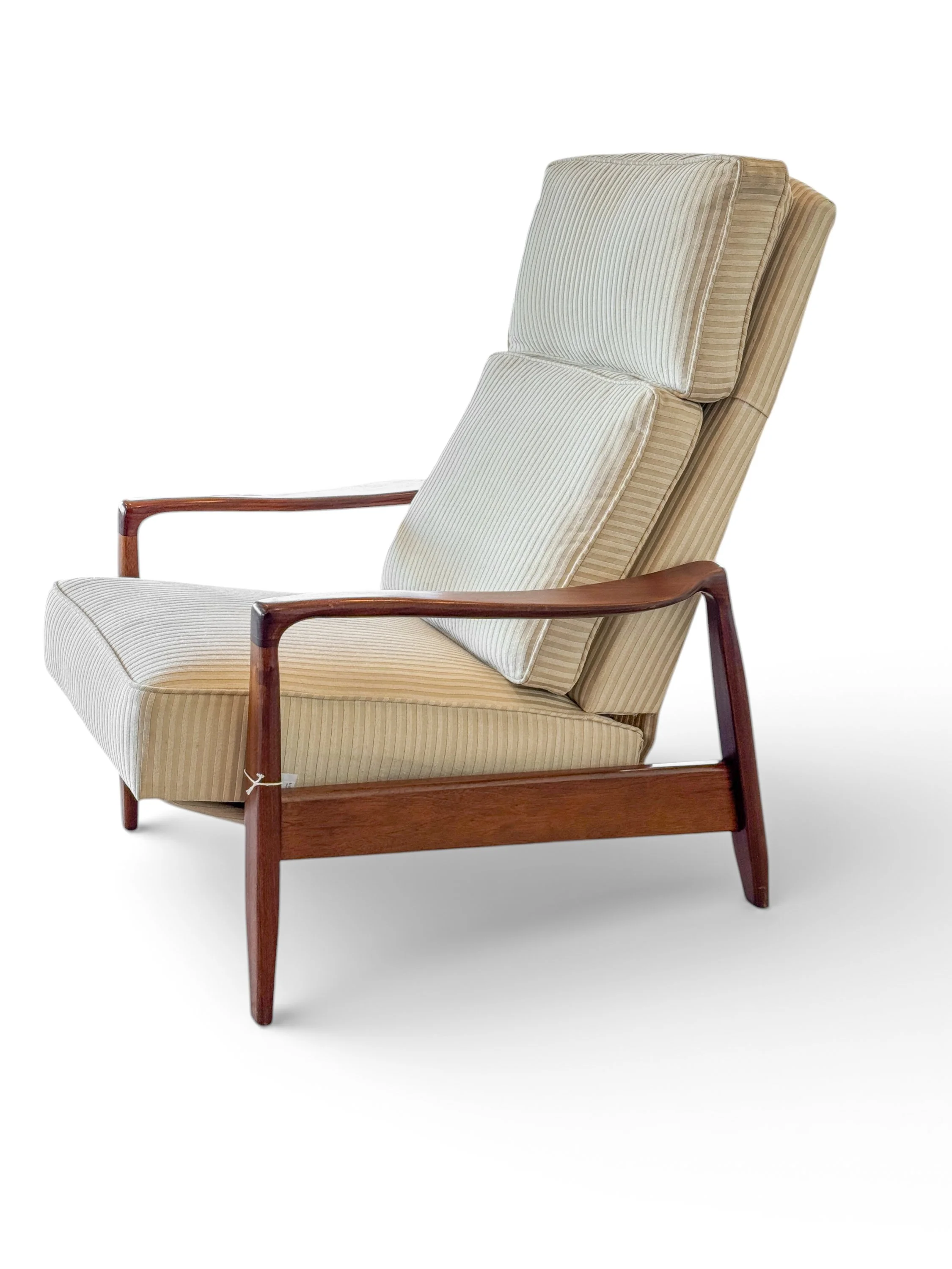 reclining walnut chair_5.jpg