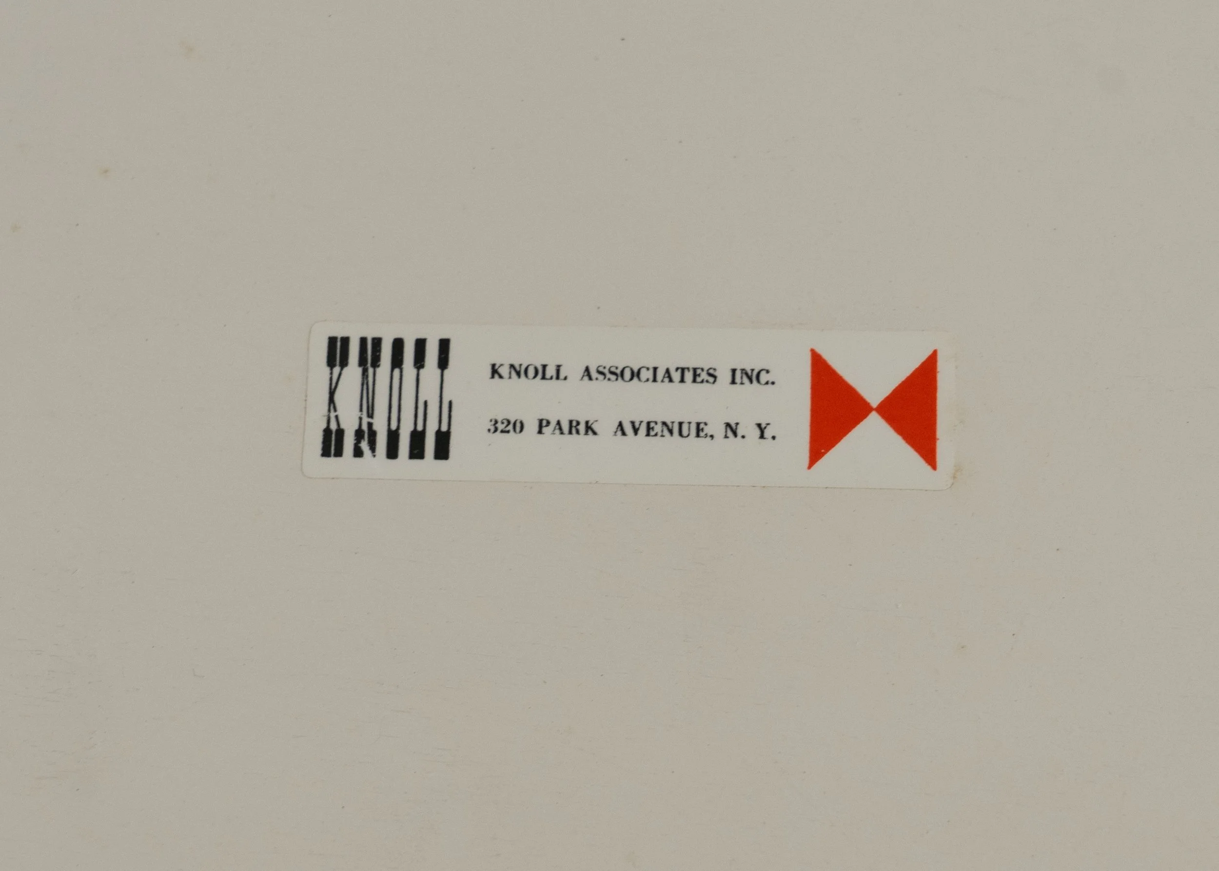 Saarinen Knoll_9.jpg