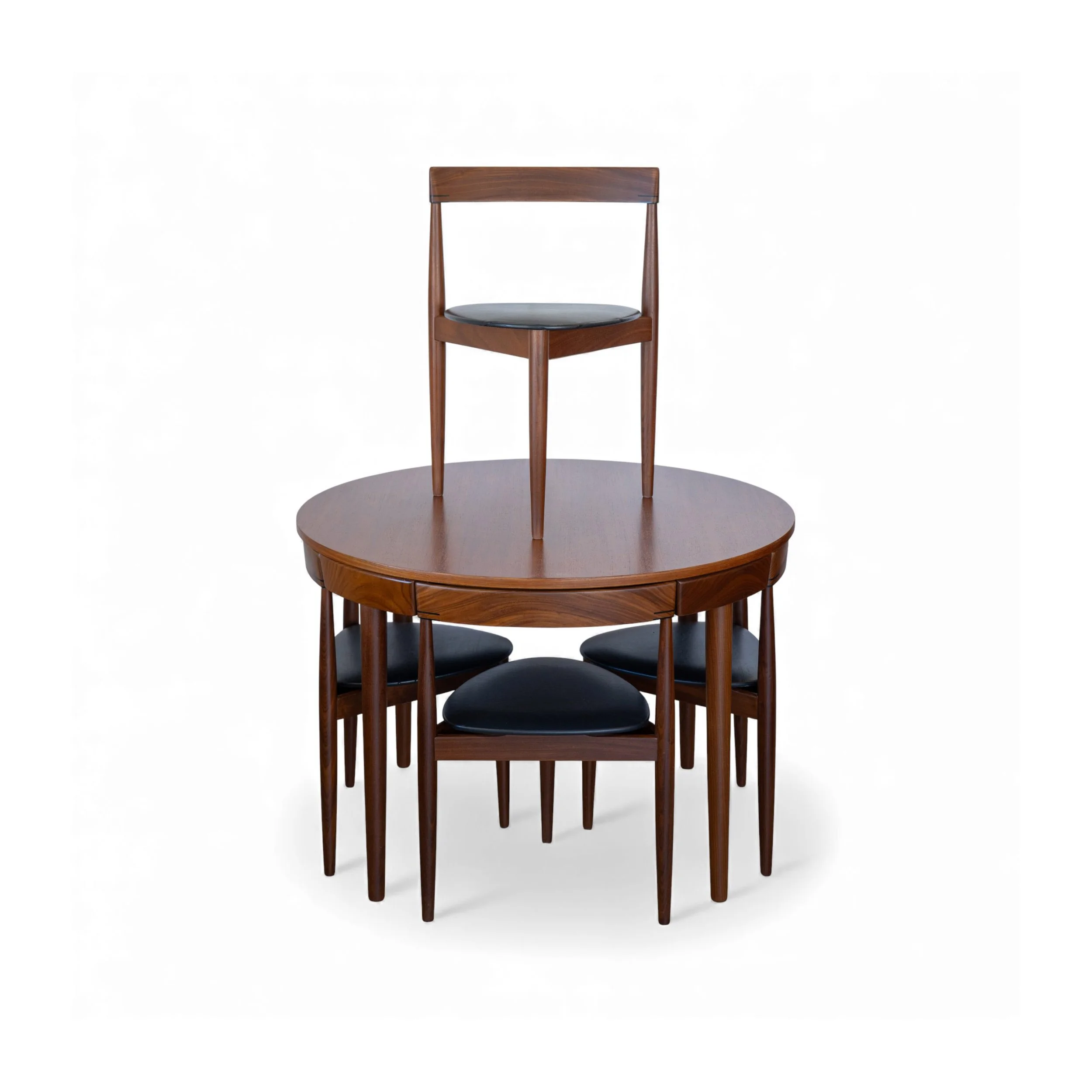 Hans Olsen 3 legged_1.jpg