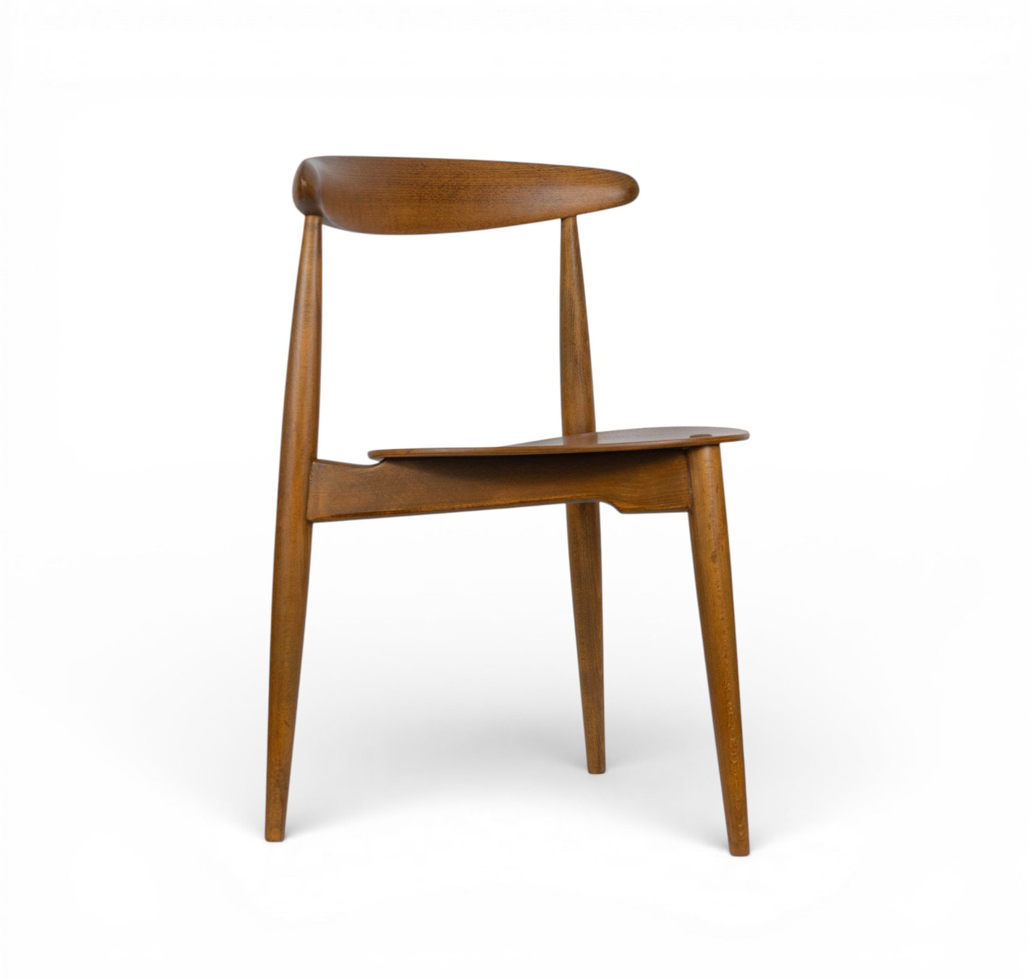 Hans Wegner Heart Chair_2.jpg