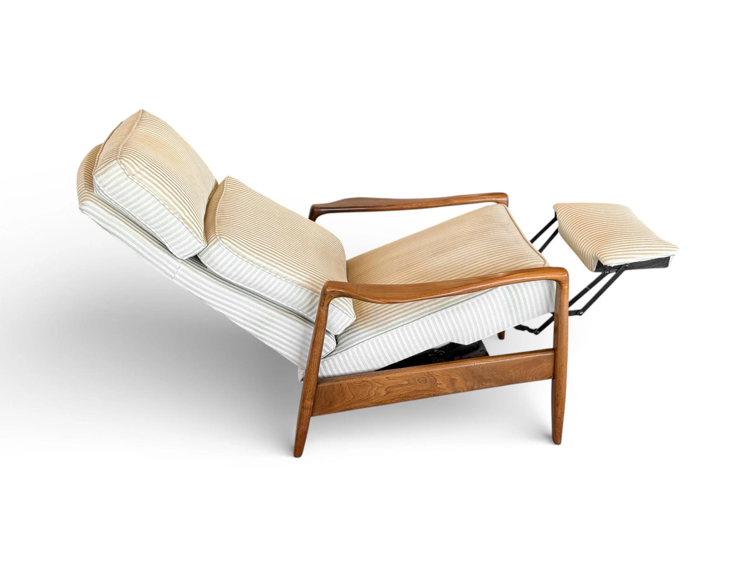 reclining walnut chair_9.jpg
