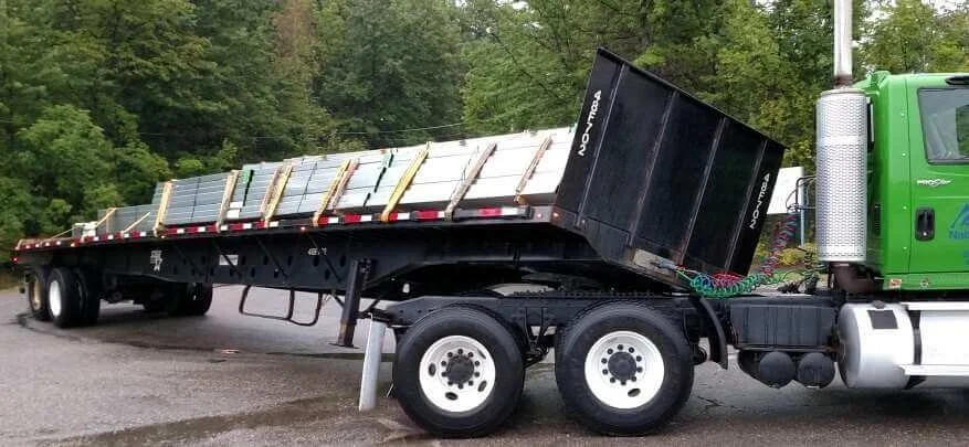 K-1: The weight is concentrated on the left side of the trailer. This could have been prevented by proper load distribution.