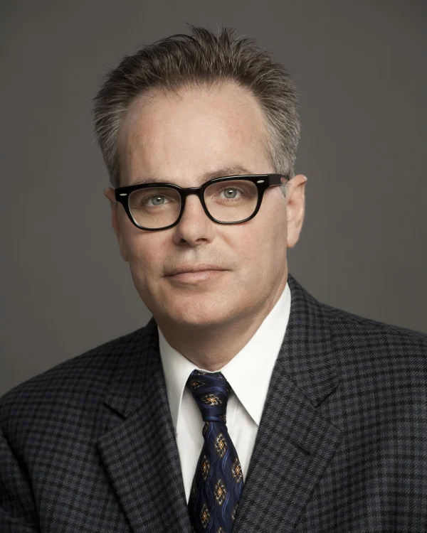DSS-Headshot.jpg