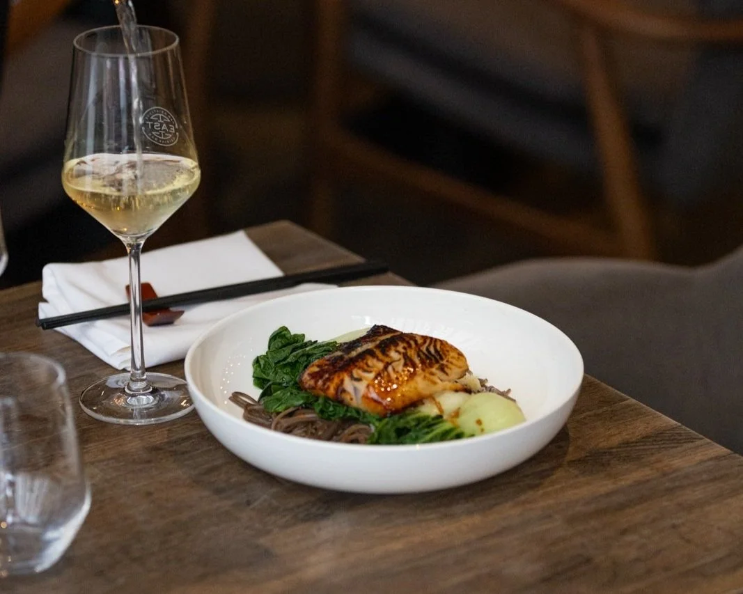 Trois plats asiatiques incontournables à découvrir au EAST