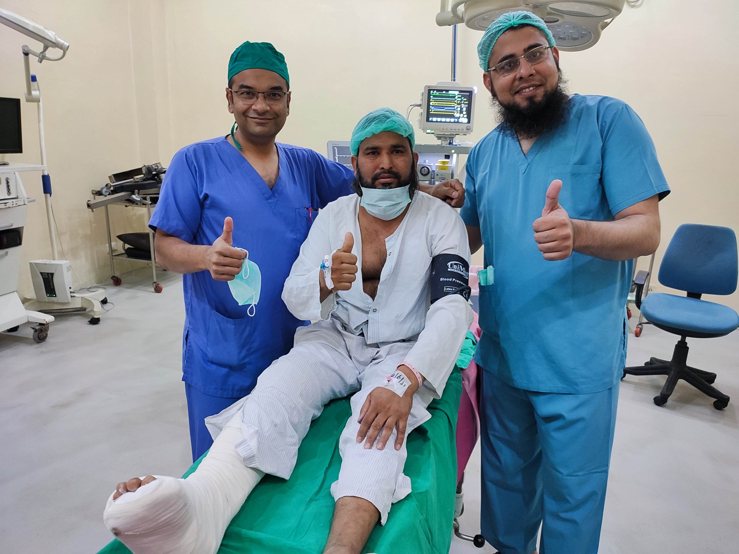 Surgeons from The Indus Hospital, Manawan Campus, are ready to help patients the moment they come in the door.