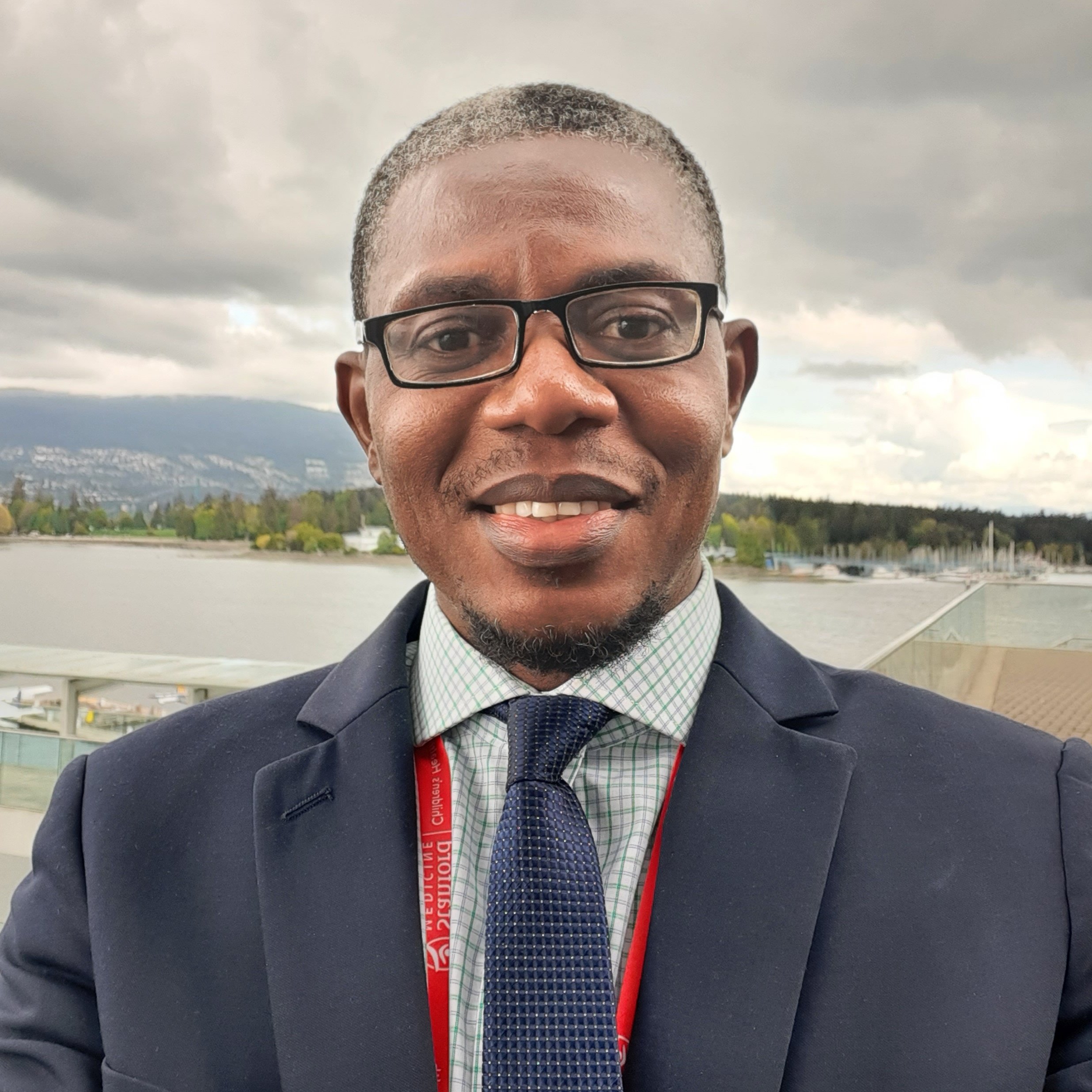 Dr. Emeka Izuaba manages the SIGN Program at National Orthopaedic Hospital, Igbobi, Lagos.