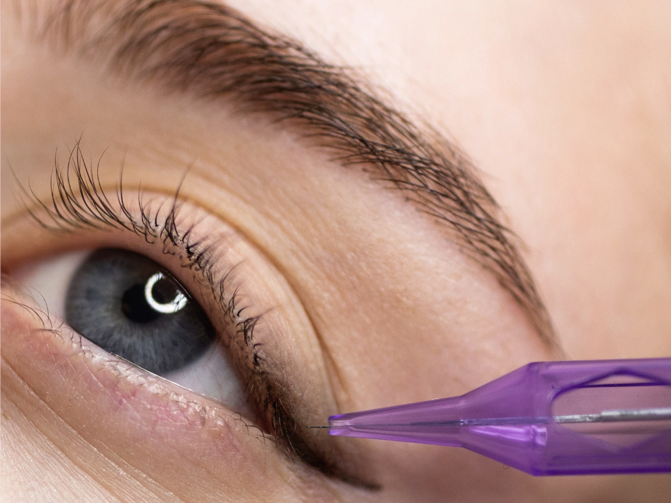 Lash Line Enhancement: What It Is and Who It’s For