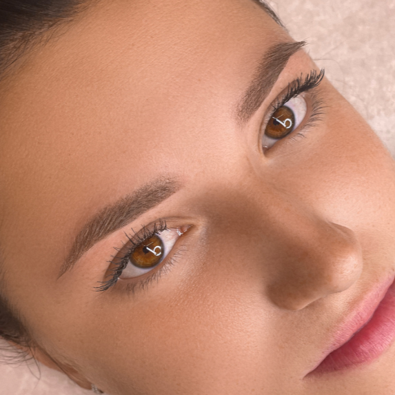 Ombre Brows: The Soft Gradient Look Everyone Wants