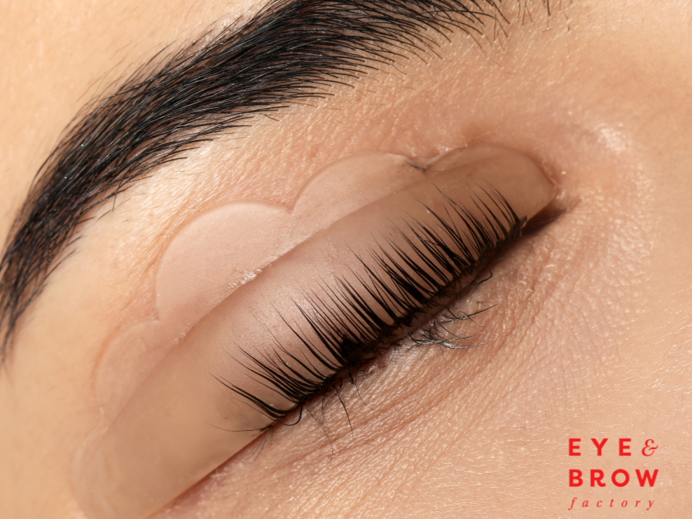 Common Lash Extension Issues and How to Fix Them Fast ❤️