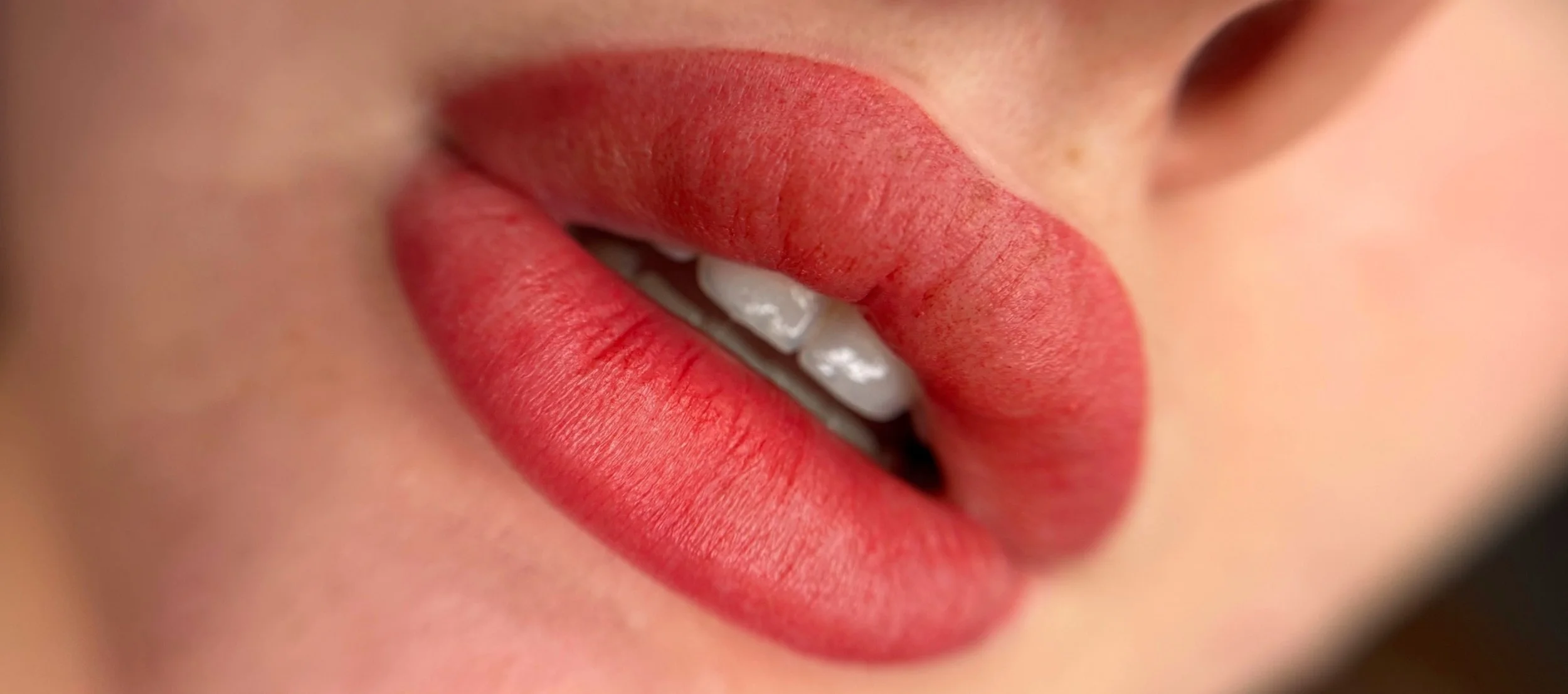 💋 Understanding the Healing Process of Lip Blush: A Week-by-Week Guide