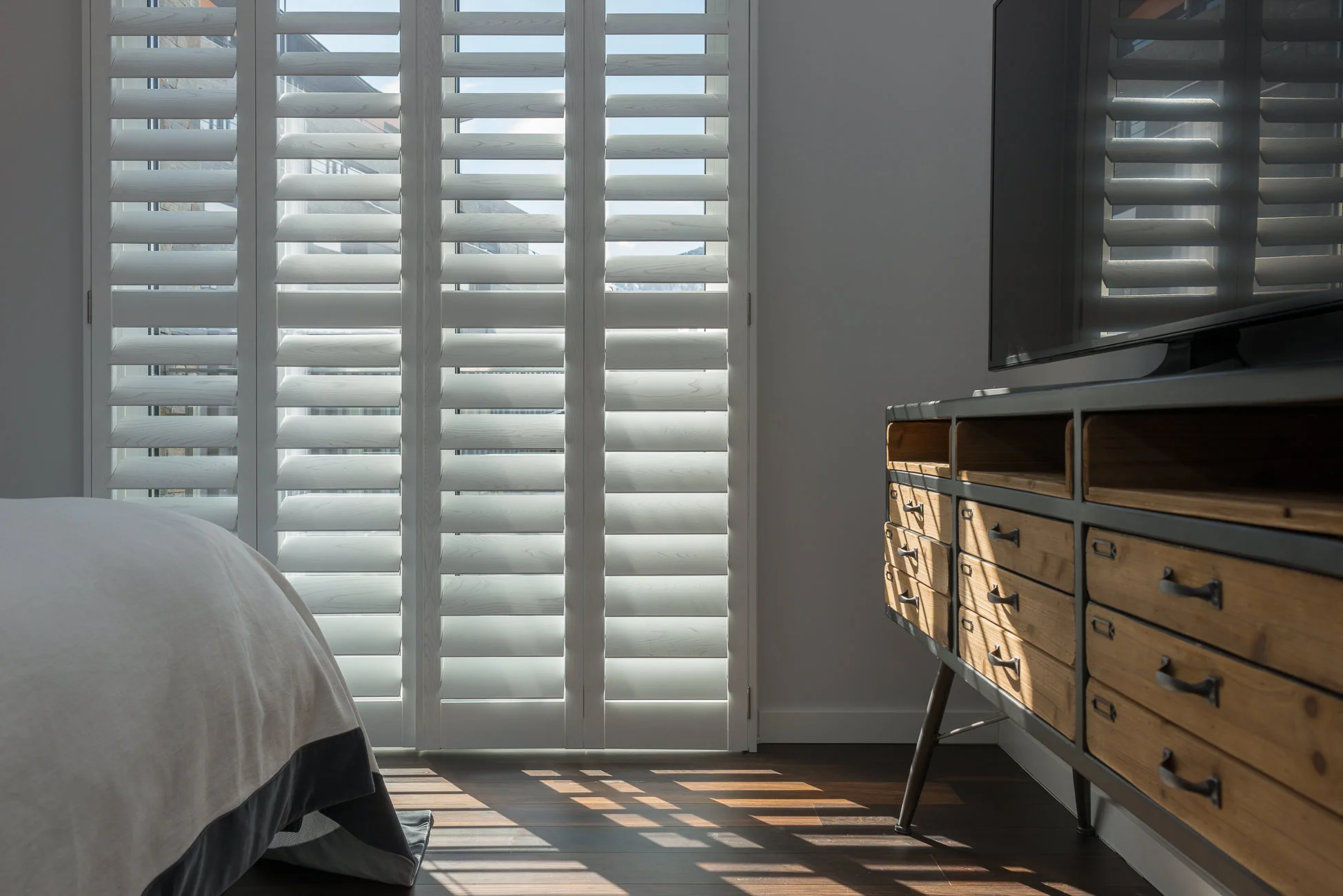 Grained Track Window Shutter in Bedroom - Ashwood.jpg