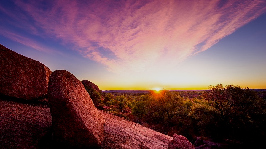 Sunrise%2BOver%2BEnchanted%2BRock%2BState%2BPark.jpg