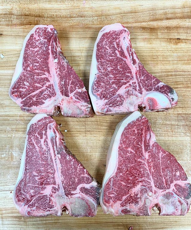 Only FOUR available for brunch. 1.75lb T-bone steaks dry aged for 65 days from @woodfarmsfw! Get in fast to get these - tag someone you would share this with (yes, you can tag yourself)
•
•
#forbesunder30 #bonappetit #foodandwine #beardfoundation #bestfoodindianapolis #salumeria #tbone #dryage #steaknegg #brunch #indybrunch #eathereindy #foodieindy #visitindy #jamesbeard #beardfoundation #butchers #turchettisdeli #eater #chefsroll #butchery #wholeanimalbutcher #igersindy #whatfeedsindy #bestofindy #steakporn