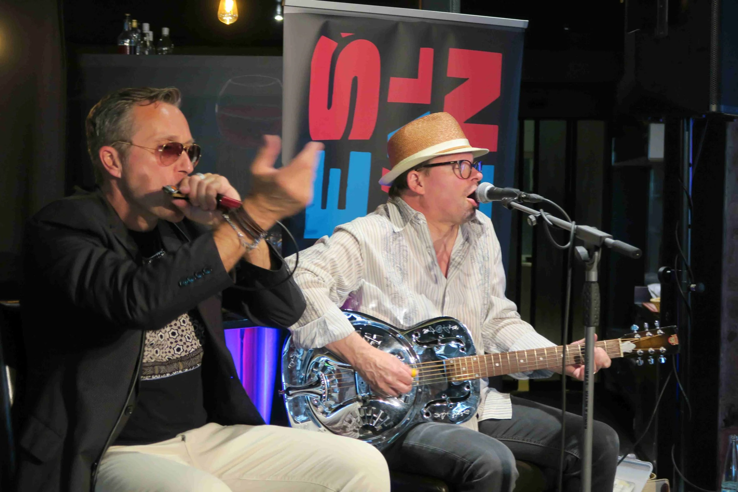 Summerblues uf em Rhyschiff, Basel