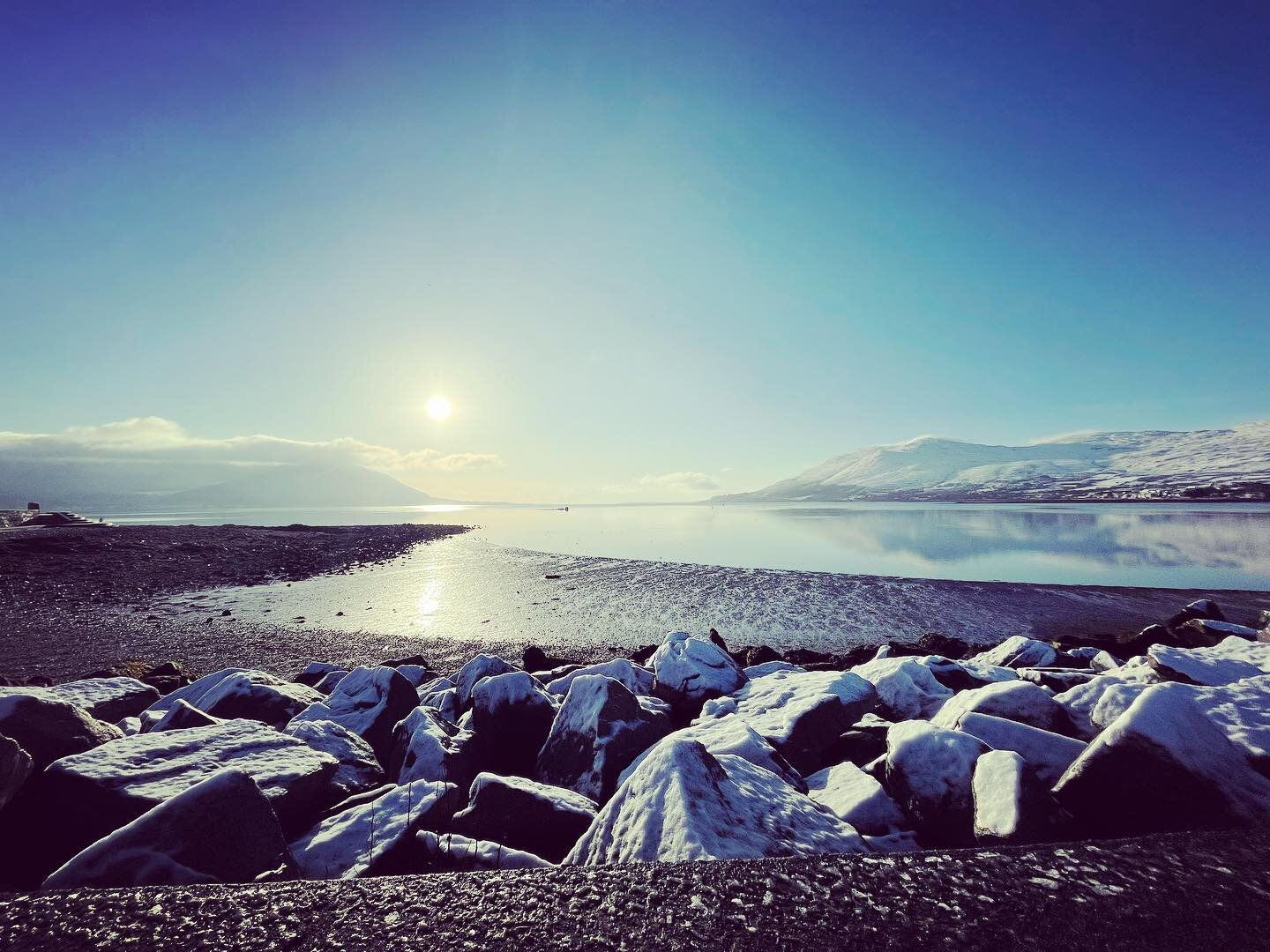 More snow pics! Gotta be done ❄️☃️🌨️🏔️ #warrenpoint #snowmageddon2023 #codown #carlingfordlough #mournes #cooleymountains