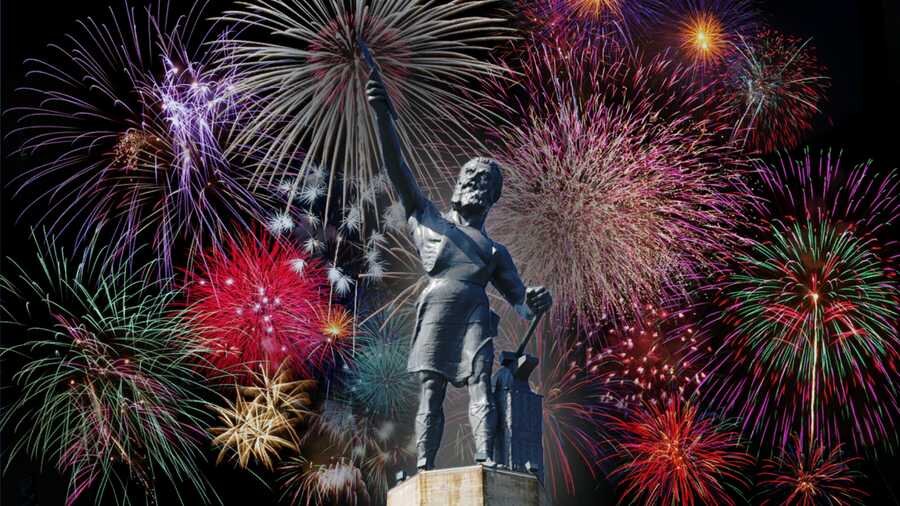 vulcan-and-fireworks-0124-1562248023.jpeg