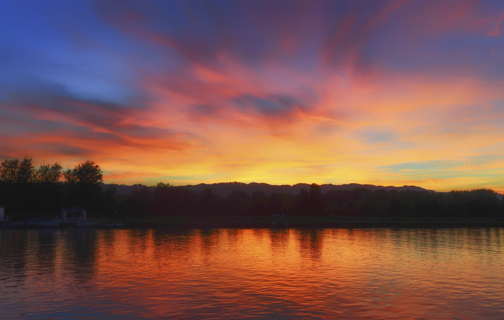 Sunset Danube hp-.jpg