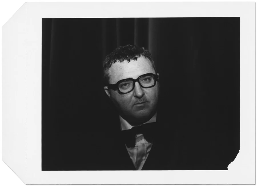 web pola 900 Alber_Elbaz book.jpg