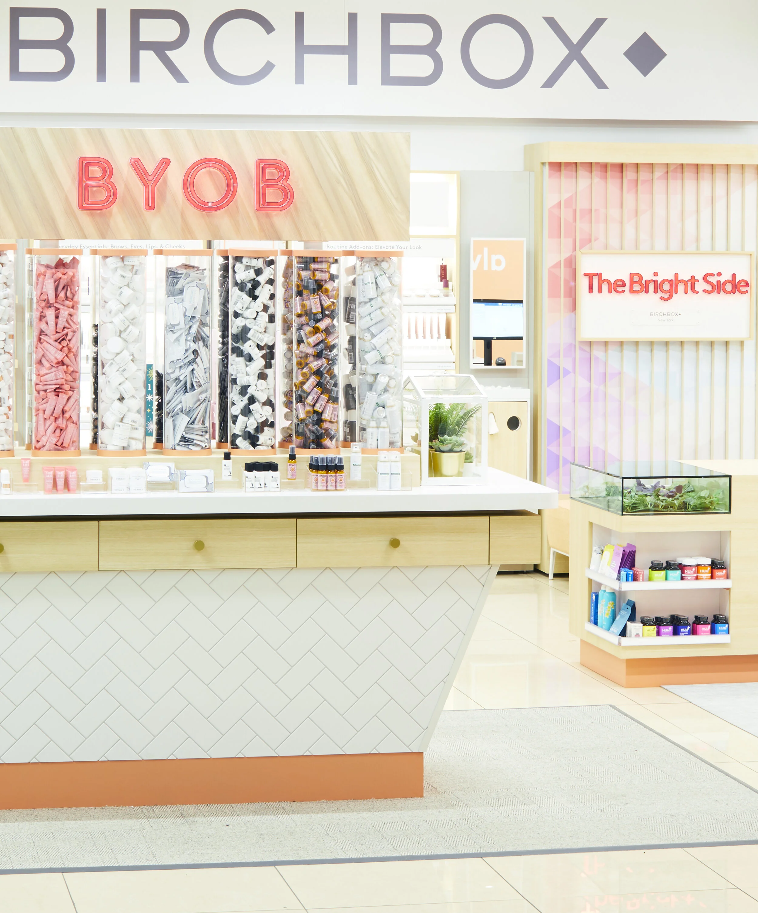 181205_JF_BIRCHBOX_WALGREENS__WALL STREET_SHOT_16_B.jpg