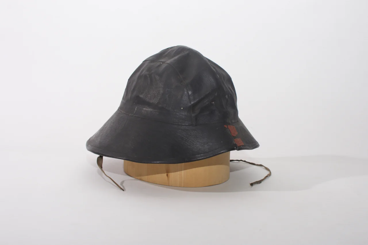 rubber rain hat