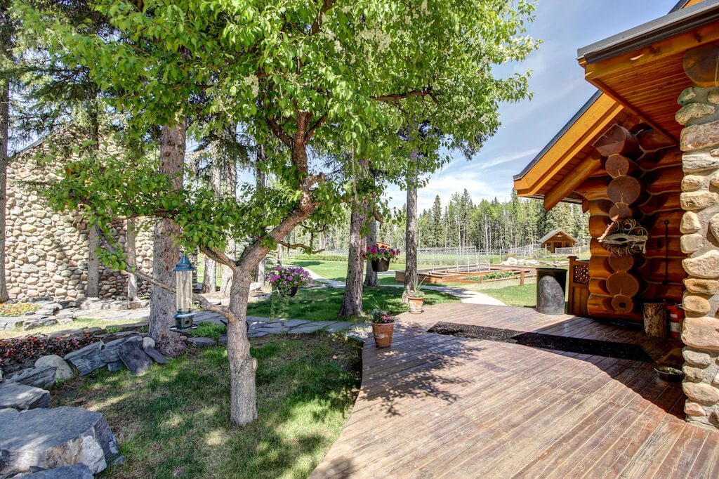 352248-Pine-Ridge-Road-Bragg-Creek-Ranch-Acreage-For-Sale-Calgary-Real-Estate-For-Sale-taylor-sothebys-summer-exteriors-048.jpg