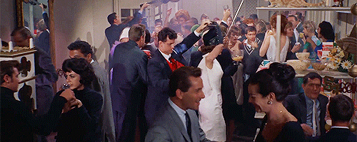 tumblr_o698hcg3UJ1v4dpxao7_r2_500 (1).gif