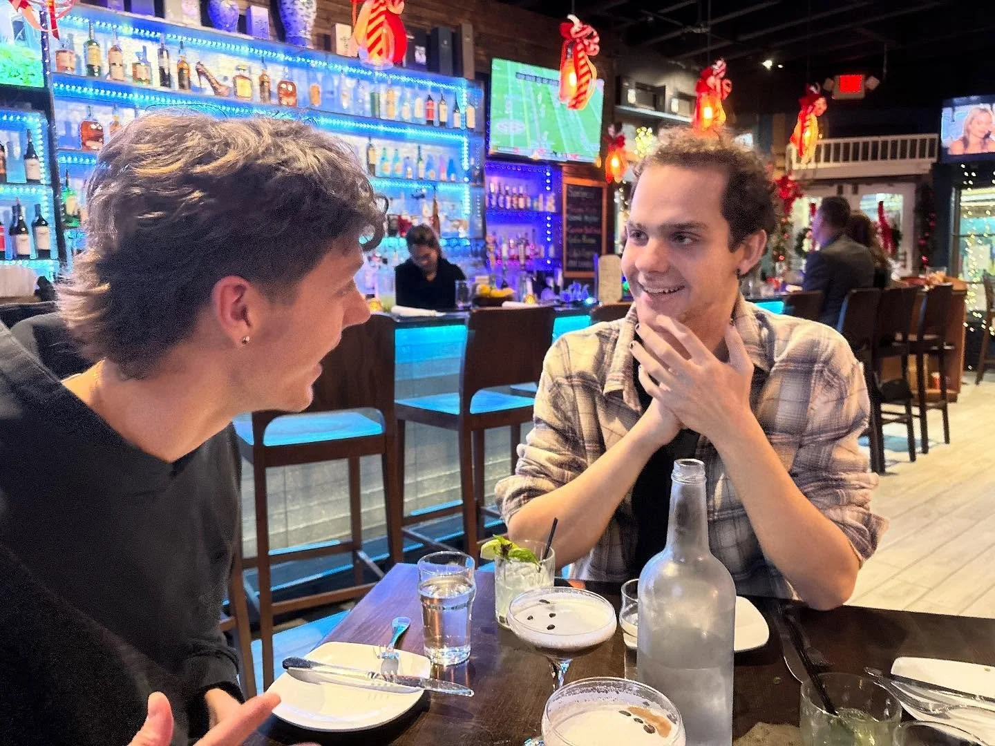 Ending 2025 with a bang. Or, more like a twang! 🤪 It's been such a privilege to spend time in this incredibly fun, soulful, delicious city with my favorite people.
New Orleans has definitely captured my heart. 💜 

Some favorite 🎶 spots...all thing