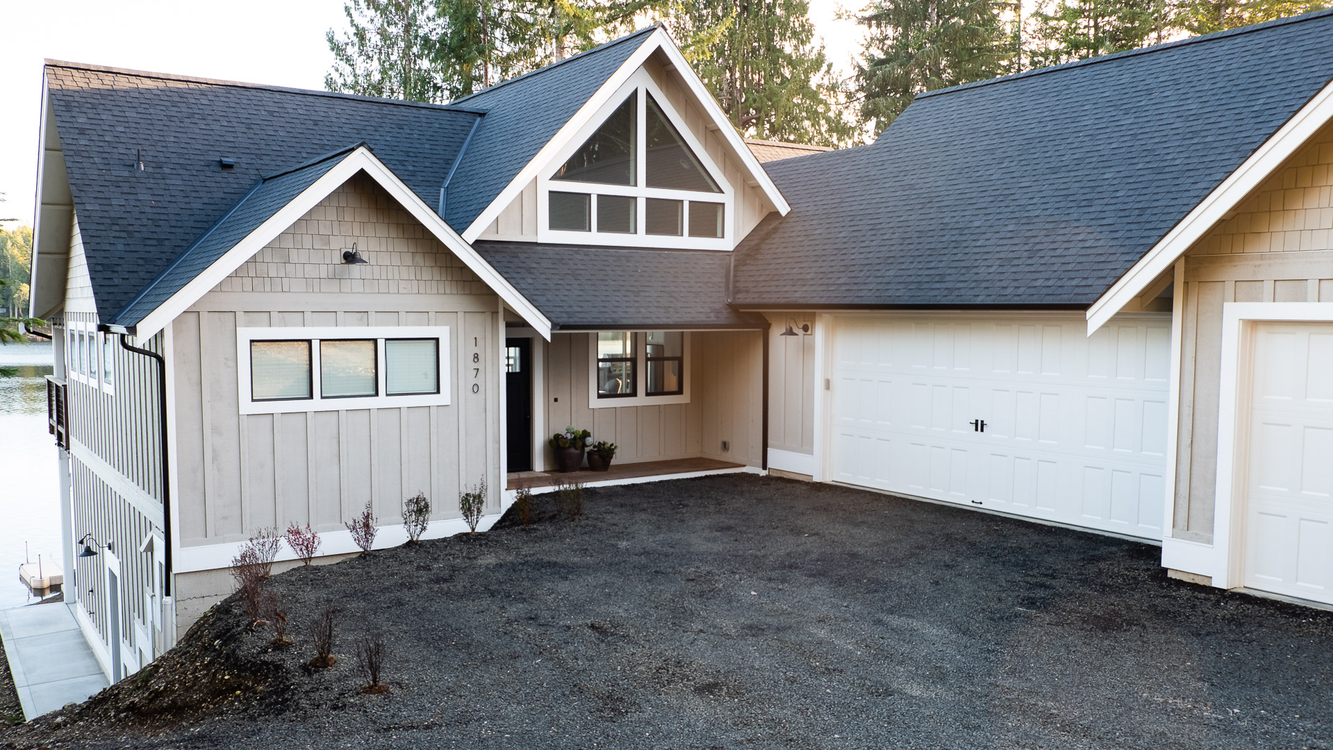 Rogers Front Ext.jpg