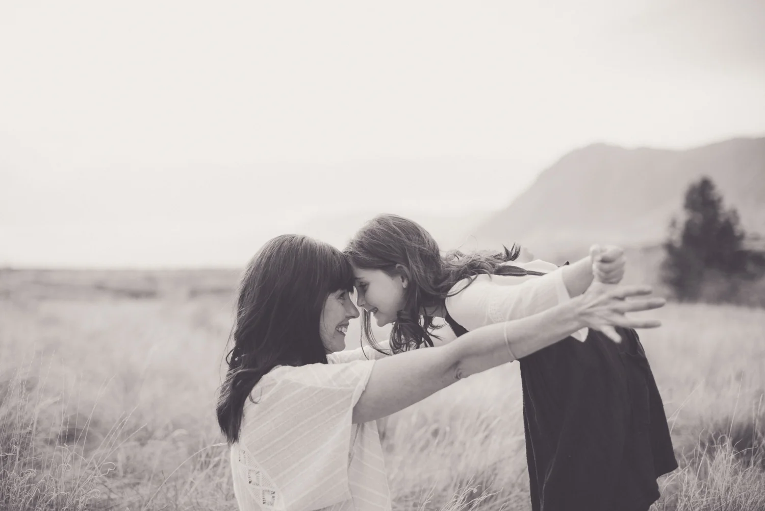 Motherhood-Portrait-Photography-Kamloops-15.jpg
