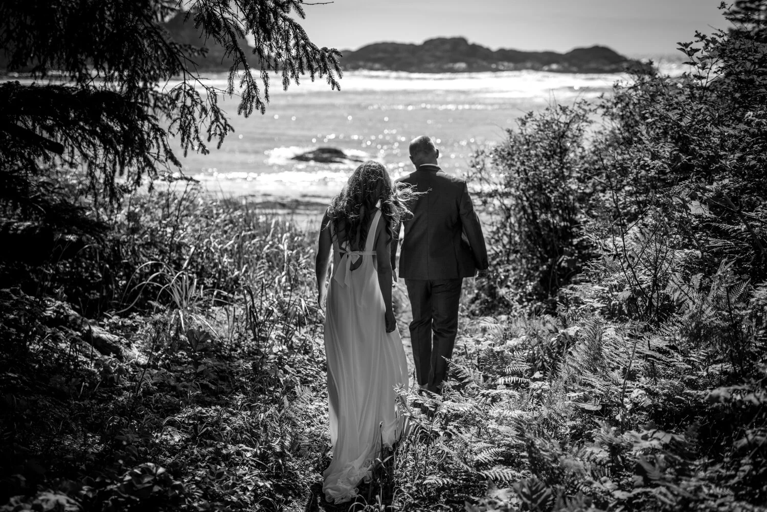 Ucluelet-Wya-Point-Wedding-Owen-Imaging-26.jpg