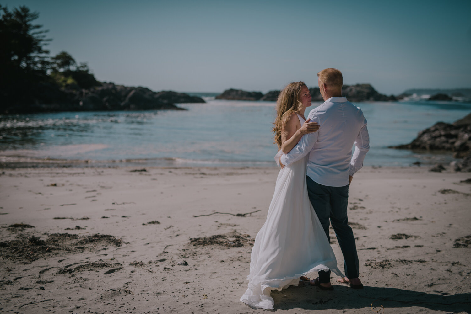 Ucluelet-Wya-Point-Wedding-Owen-Imaging-30.jpg