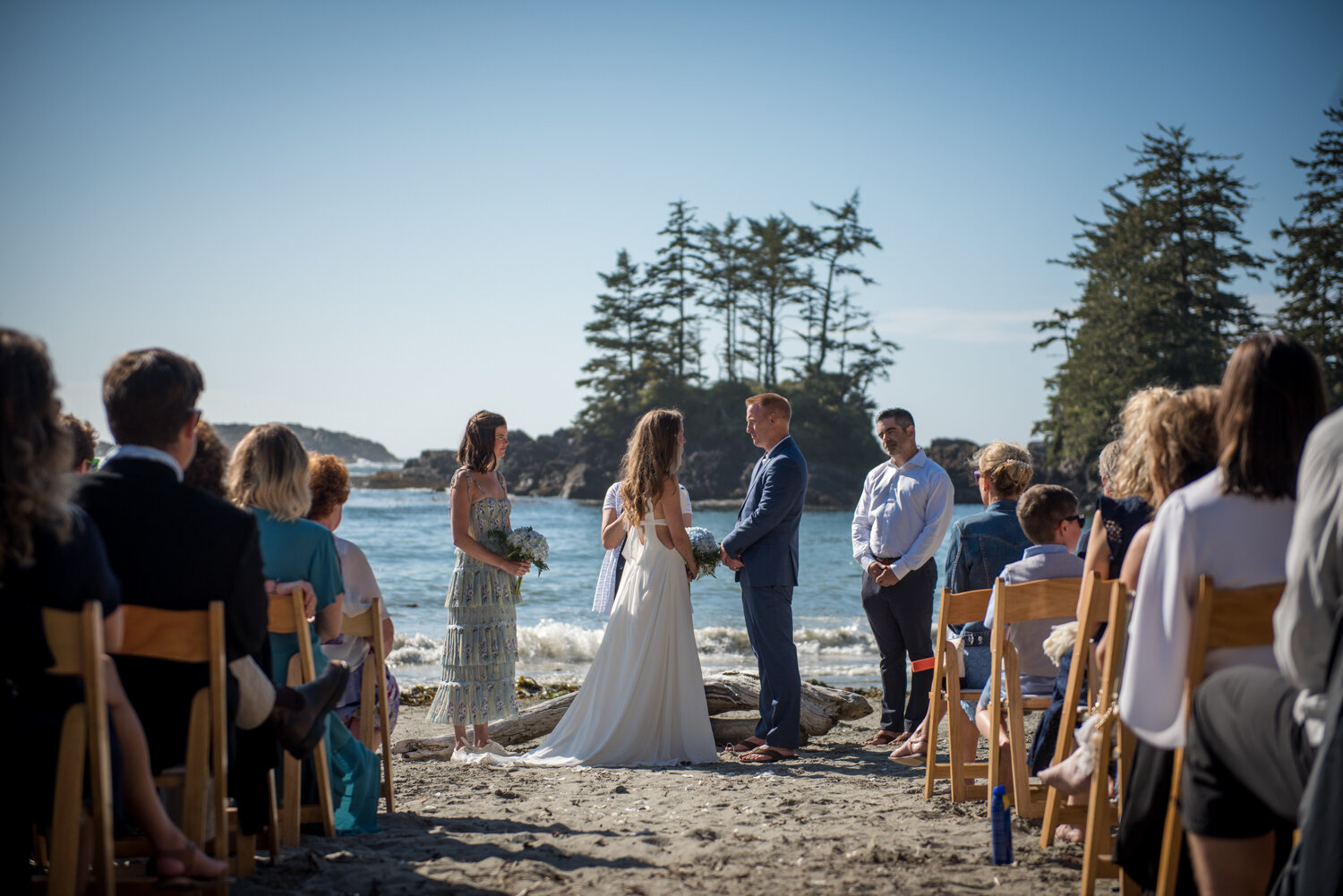 Ucluelet-Wya-Point-Wedding-Owen-Imaging-37.jpg