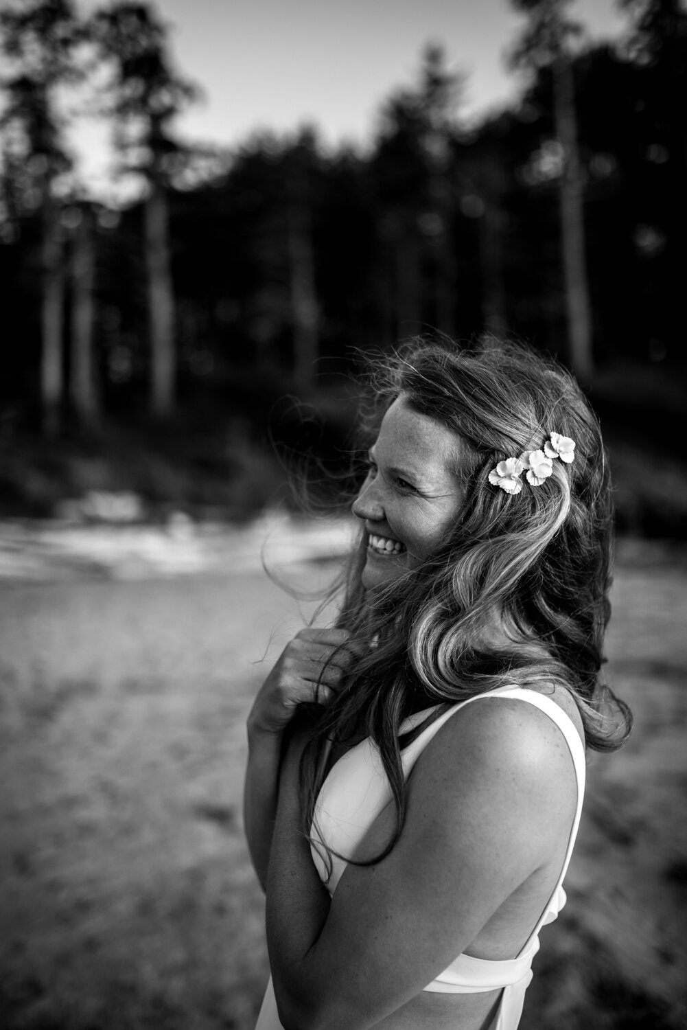 Ucluelet-Wya-Point-Wedding-Owen-Imaging-63.jpg