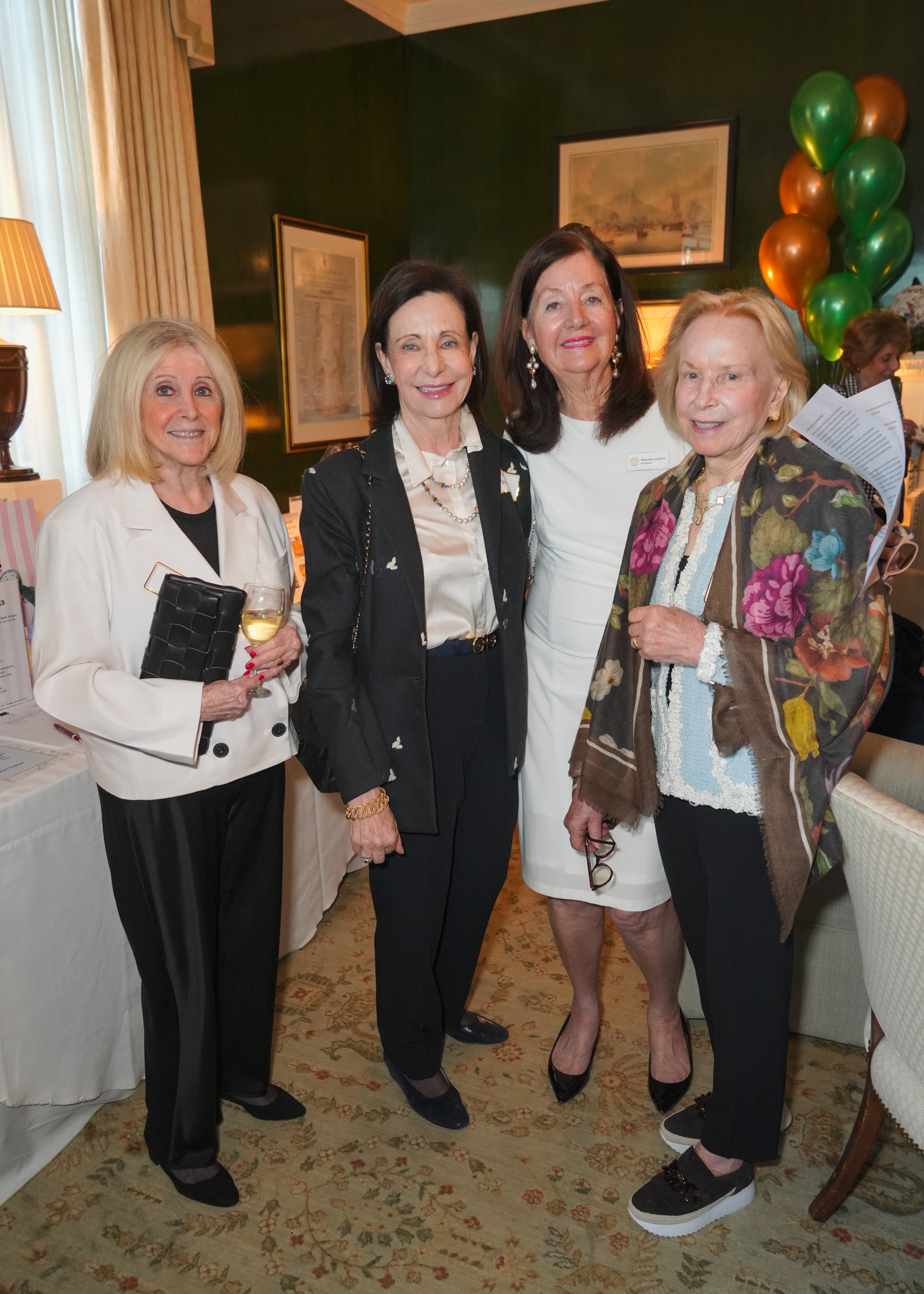 JS_030 Marleen Richi, Patricia Phelan, Maureen Leness, Dotty Frank.jpg