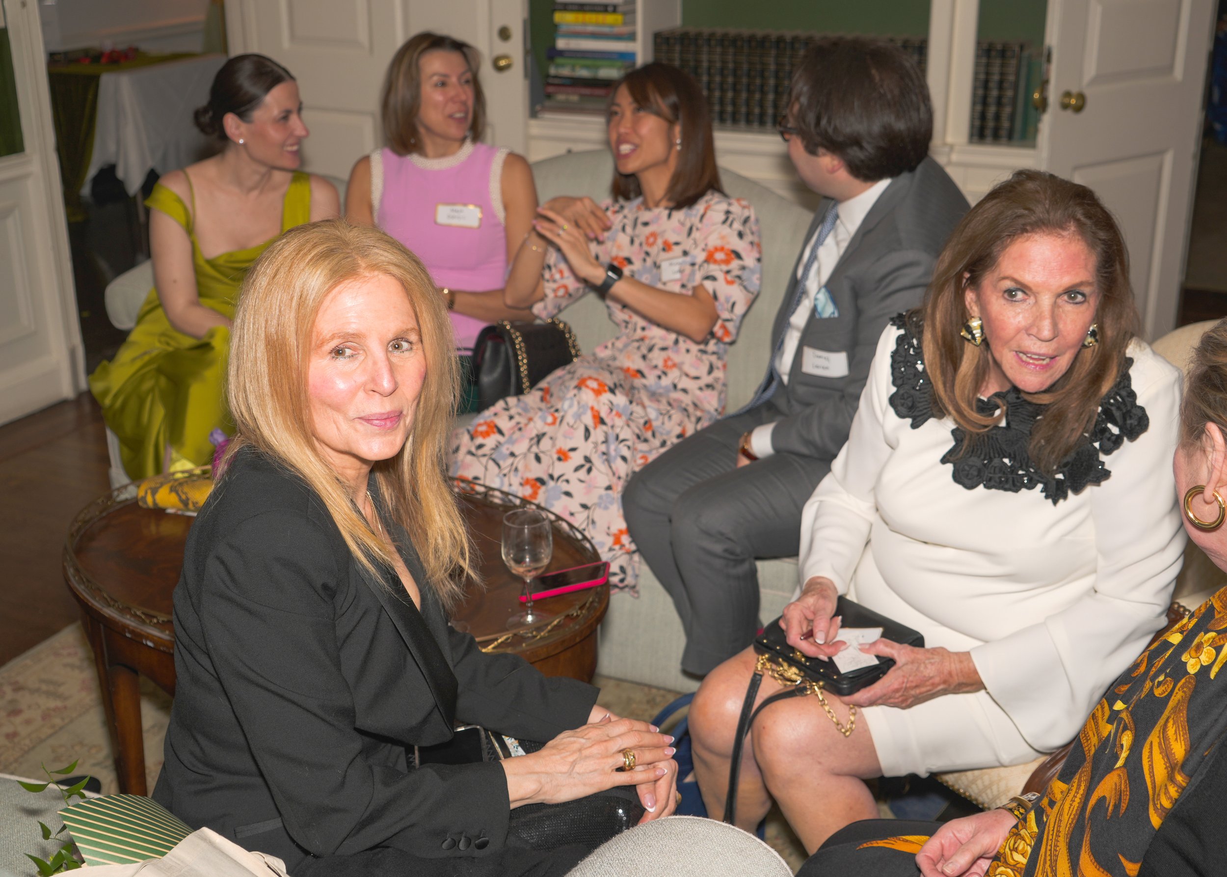 JS_092 Guests.jpg