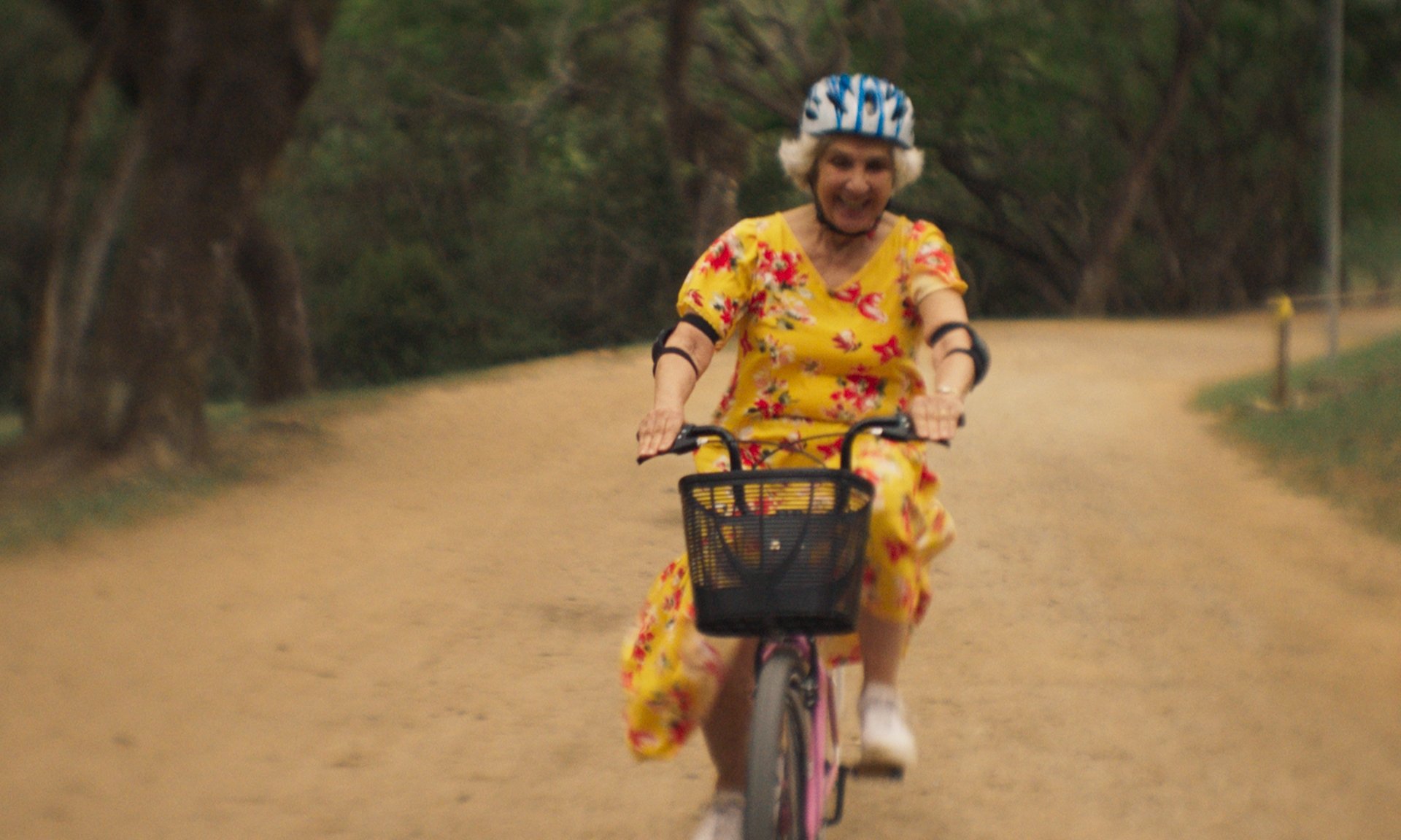 Bicicleta (2026) dir. Carol Araújo 18'