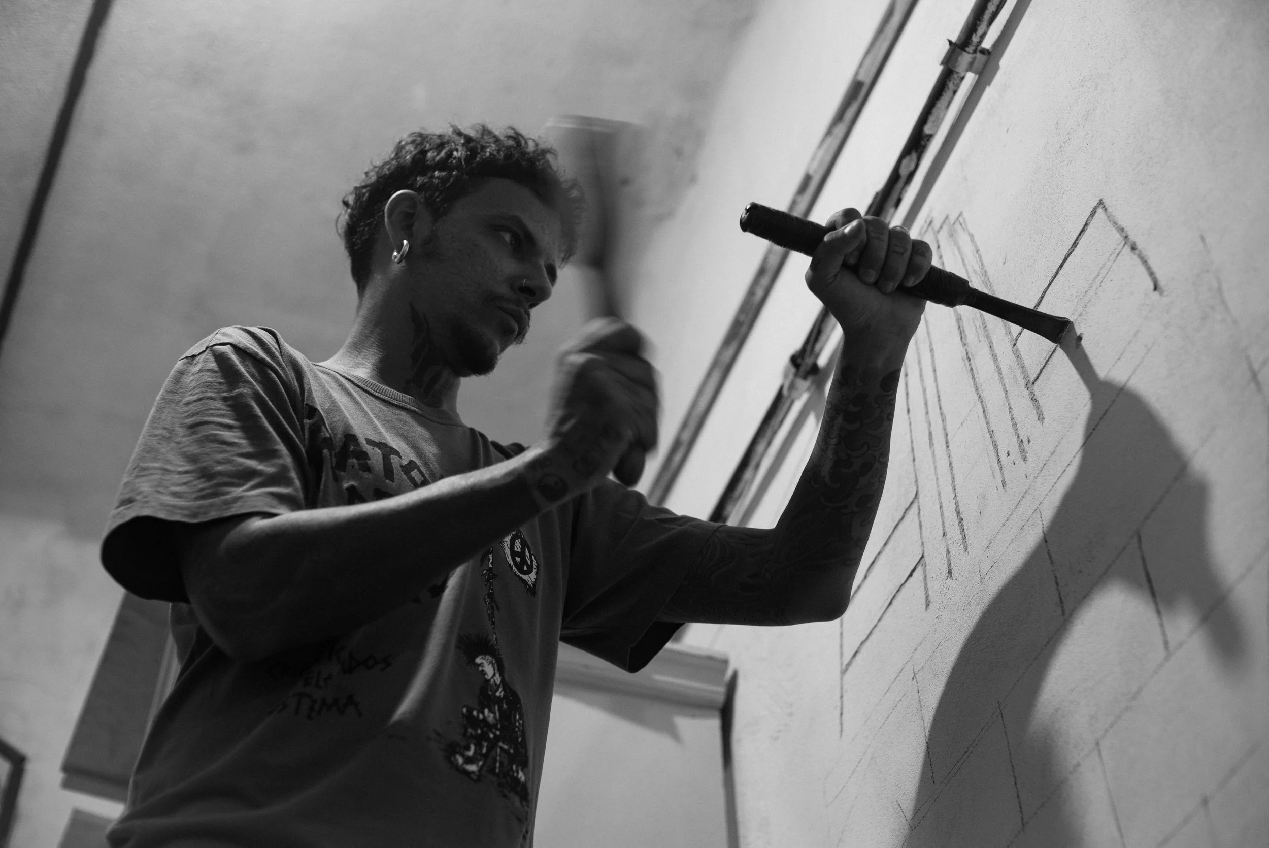 Tatuagem sobre Muro