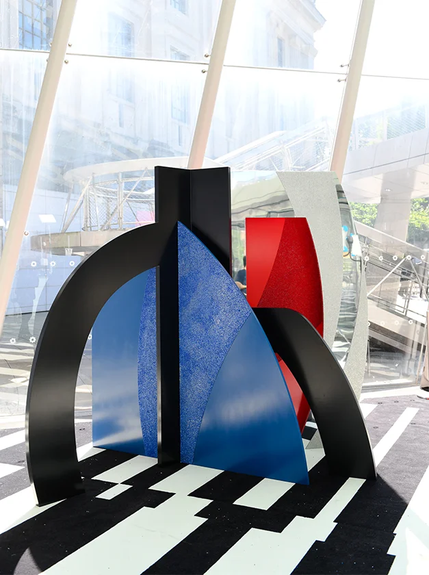 CFDA_2018_SG_Decor_Carousel.jpg