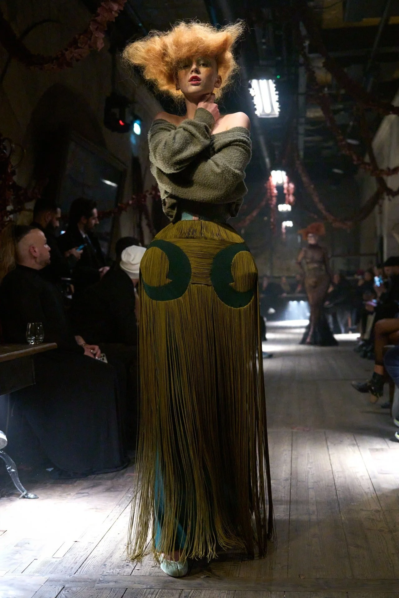 maison-margiela-spring-2024-couture-fashion-show-the-impression-024-2.jpg