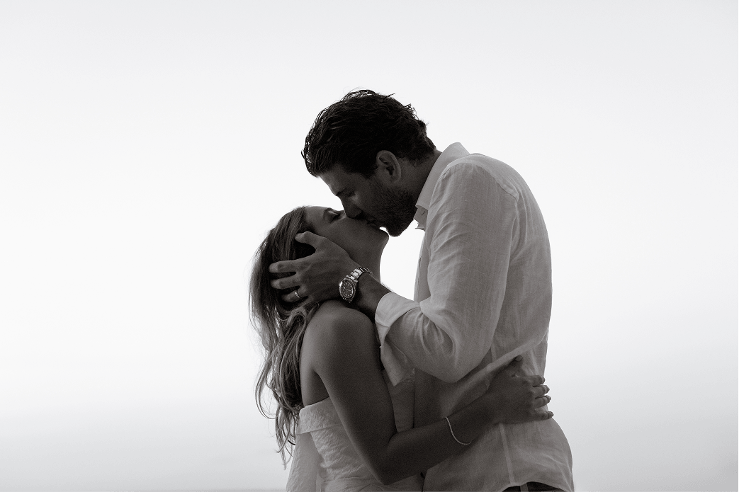 favourites gallery-ABIGAIL+JOSH_14 1.png