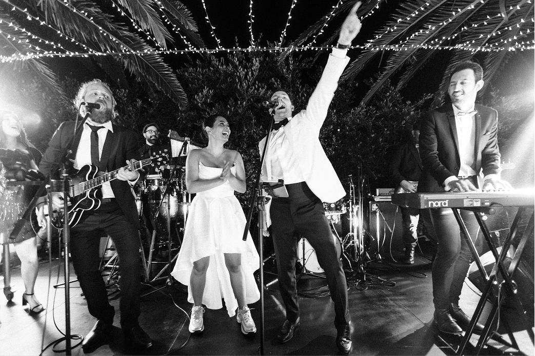 favourites gallery-Sarah&StuartWedding_B&W-1047 1.png