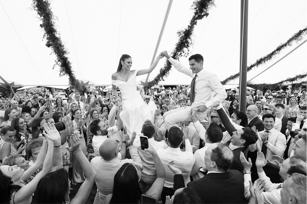 favourites gallery-Bella&JoséWedding_B&W-417 1.png