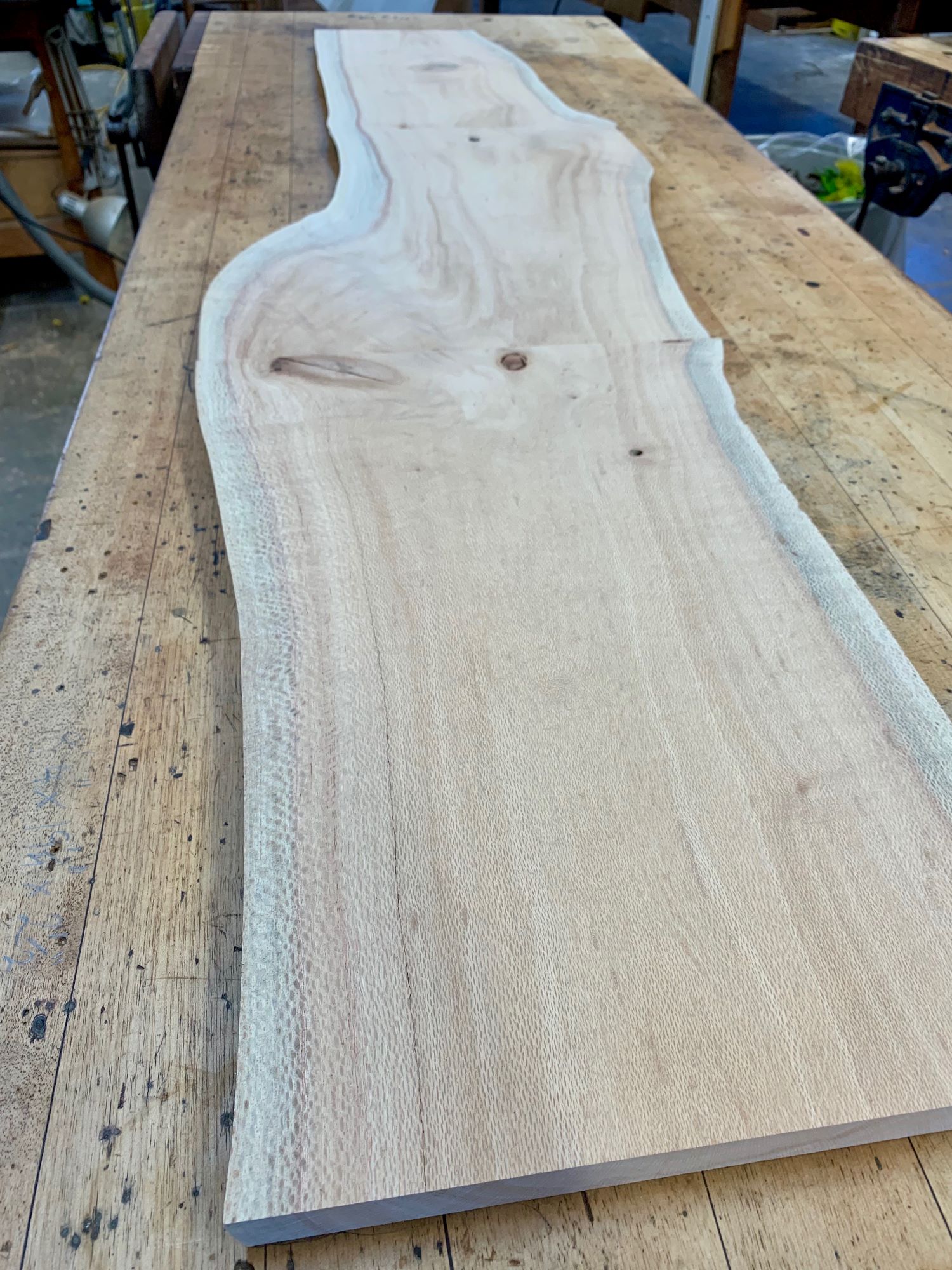 A beautiful table just waiting to happen …