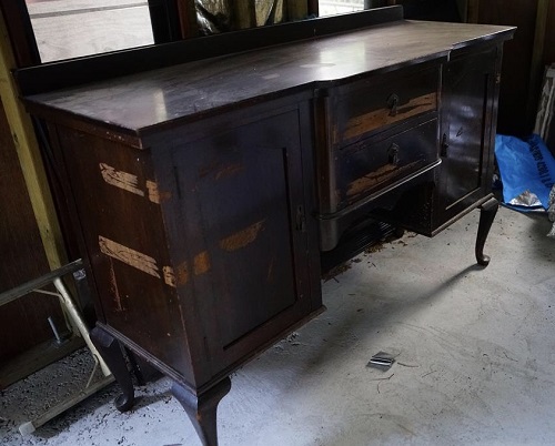 A forgotten dressing table , some would say has seen better days …