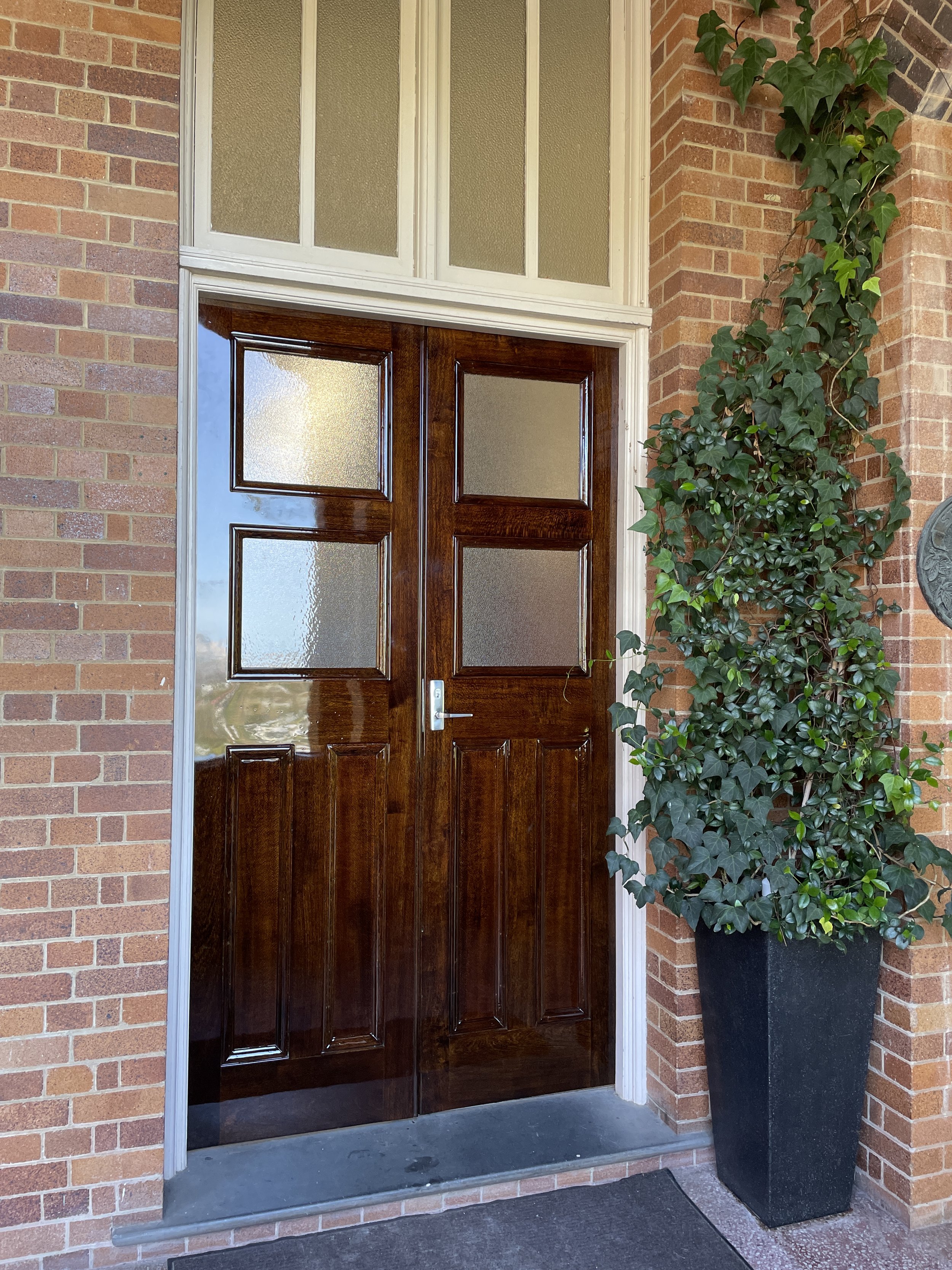 Restoring heritage Doors