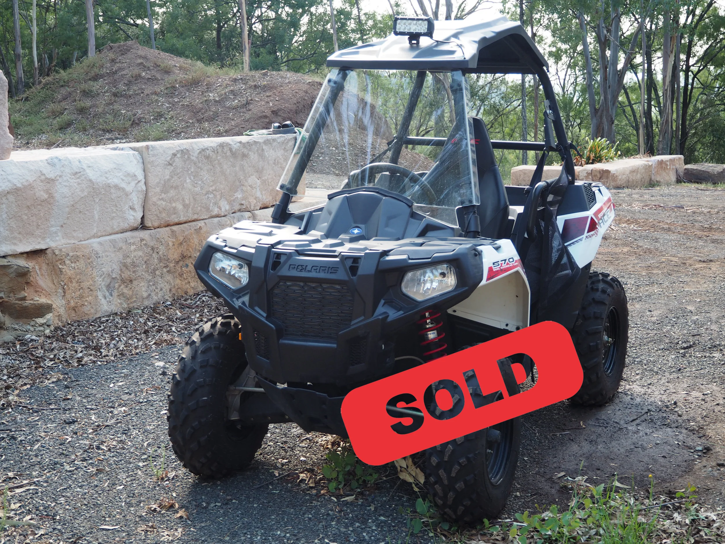 Polaris 570 Ace 2015 (Like New)